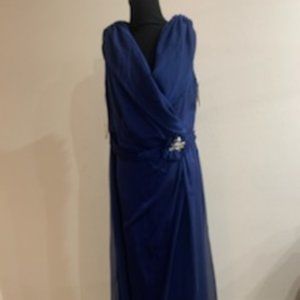 TIFFANY CHIFFON DRESS